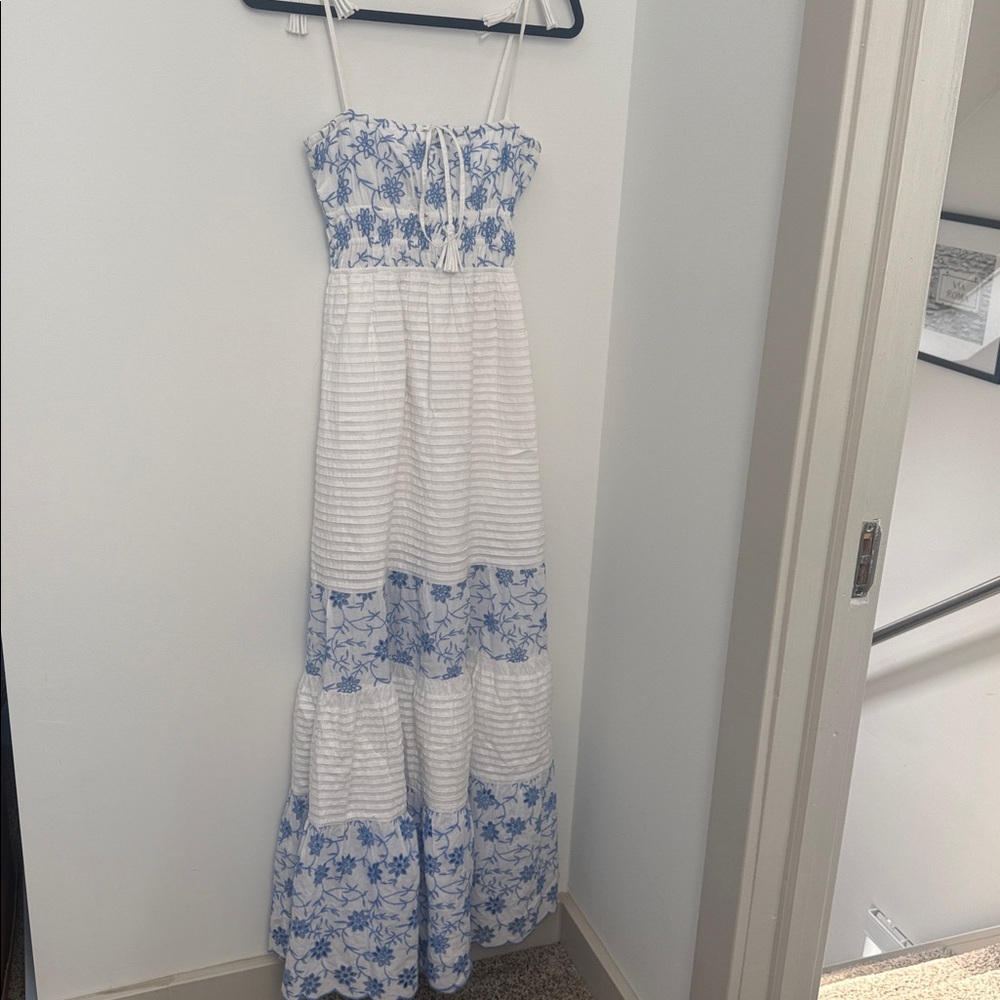 Shore White and Blue Floral Dress size XS 100% Cotton.